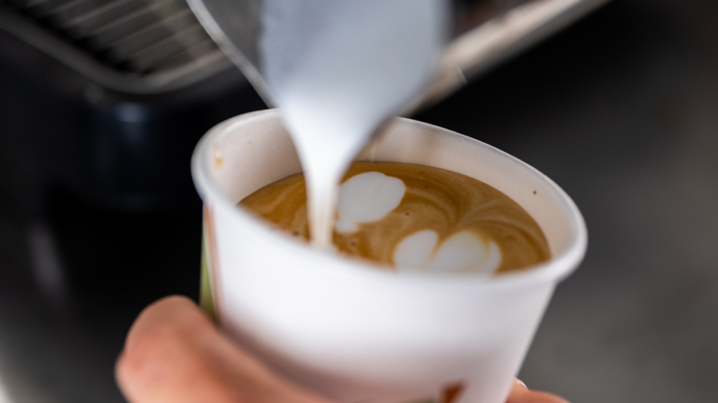 milk pour how to make espresso